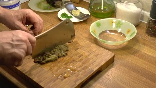 Мезе, один вариант из сотни | Баклажаны/йогурт смотреть онлайн