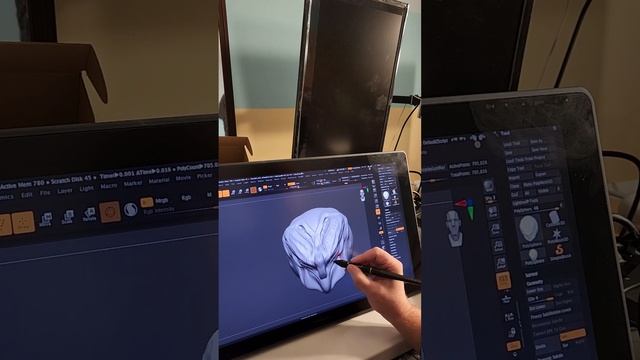 huion 22 plus kamvas zbrush sculpt смотреть онлайн