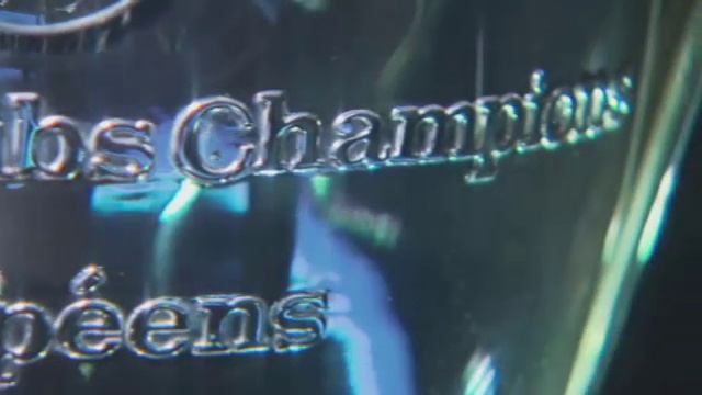 Oxford Navigate (B1+) Unit 10 Borussia Dortmund Football смотреть онлайн