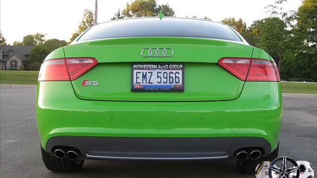 Audi S5 Coupe in "Porsche Lime Green" смотреть онлайн