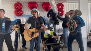 Поздравление с 8 марта от строителей!!!