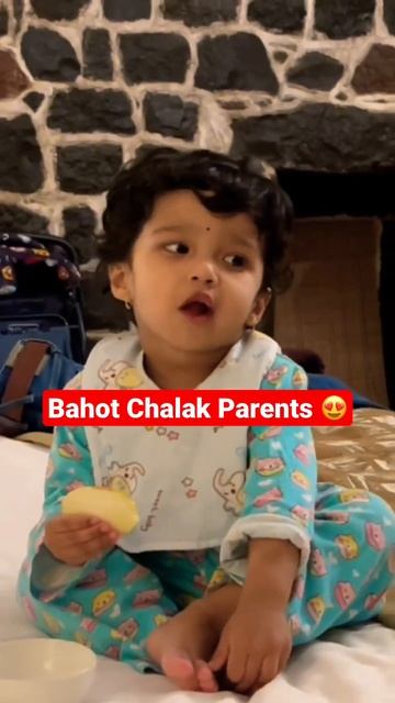 Dekho mujhe pear deke mere parents kya kha rahe 😁 Watch full Vlog for details #shorts #shortsfeed смотреть онлайн