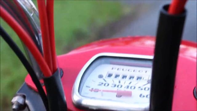 PEUGEOT 103 VS - YOUKI смотреть онлайн