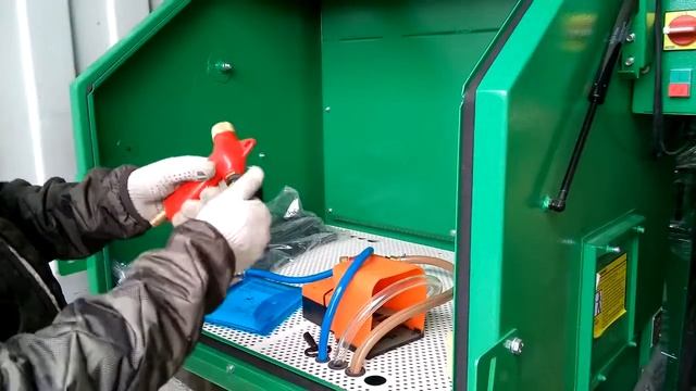 Пескотруйная кабина ECO 100s | contracor-rus.ru смотреть онлайн