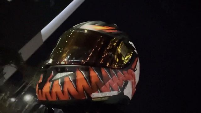 A brand new helmet arrives. Rpha11 anti venom смотреть онлайн