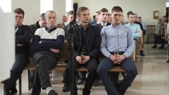 Встаёт рассвет проснулись птицы... Пение МСЦ ЕХБ Красноярск смотреть онлайн