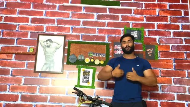 Kya Lun ?😞 Whey Protein Ya Mass Gainner ?(body Banani Hai)#fitnesstips #begginers смотреть онлайн