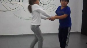 Báilalo - Clases de Salsa y Merengue para Niños