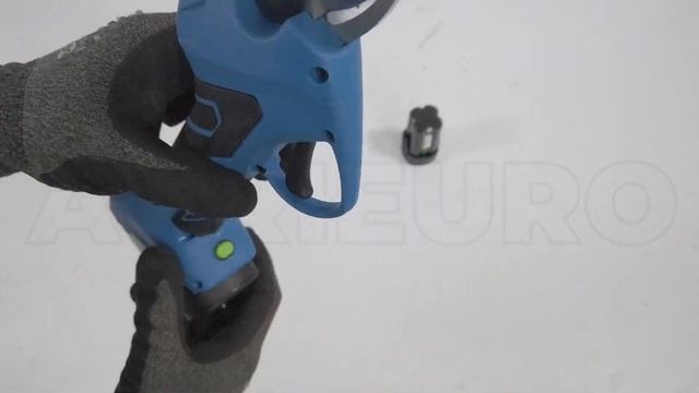 Forbici da potatura a batteria Goodyear GY26PS: video di montaggio del prodotto смотреть онлайн