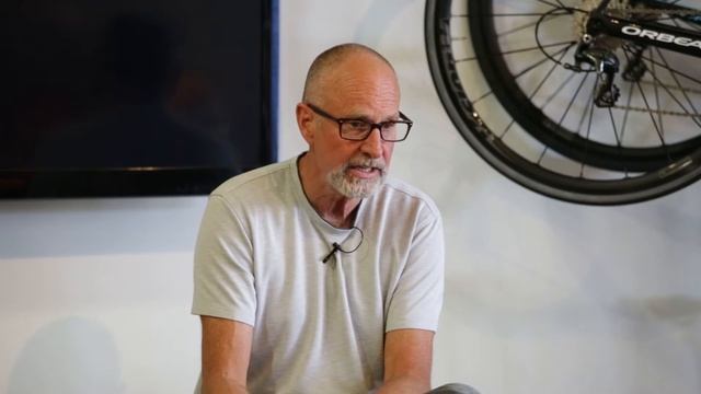Dan Empfield on the First Triathlon Wetsuit смотреть онлайн