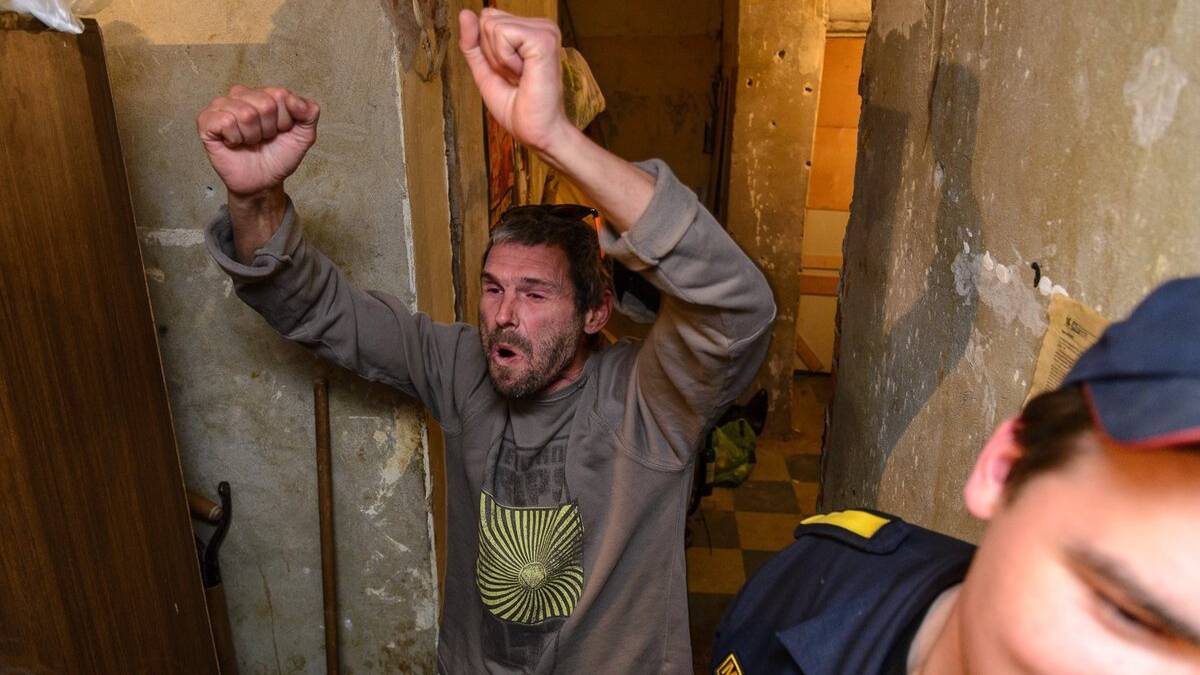 Все прелести алкогольных притонов смотреть онлайн