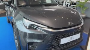 Lexus LBX 2025 обзор