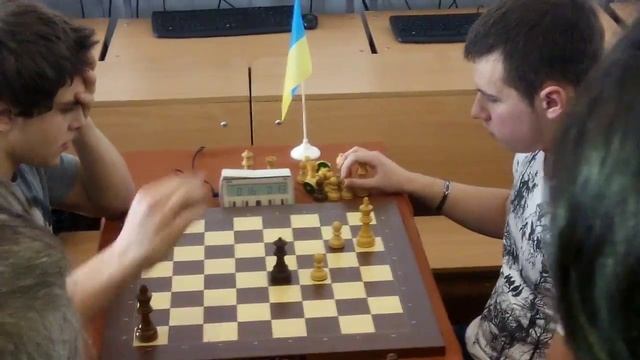 End of the game 9 round Mirzoev Emil 2395 GM Bernadsky Vitaliy 2566 смотреть онлайн