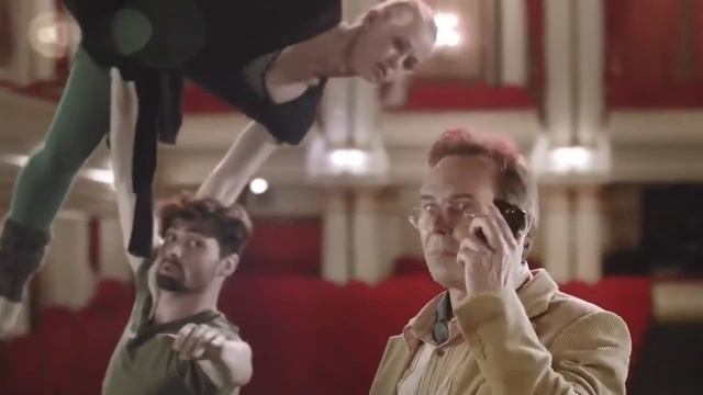 Реклама Tele2 Театр и тенор Блохин - наоборот смотреть онлайн