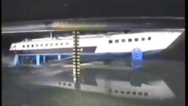 HYDROFOIL--Technical Video of a Testing Tank, A Ray Vellinga video смотреть онлайн