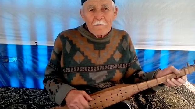 Аварская мызика в исполнении на пандуре смотреть онлайн