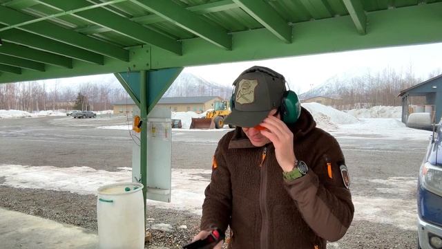 Buffalo Bore 10mm 220 Gn Face Off: Glock, XDM, Sig, Taurus, Hi Point! Who Will Fail?? смотреть онлайн
