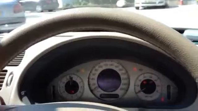 E240 engine start смотреть онлайн