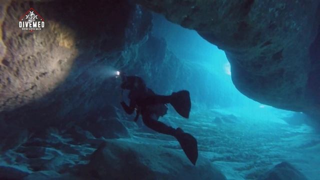 Discover Scuba Diving in Malta-DIVEMED смотреть онлайн