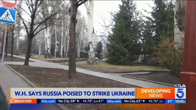 White House says Russia poised to strike Ukraine смотреть онлайн