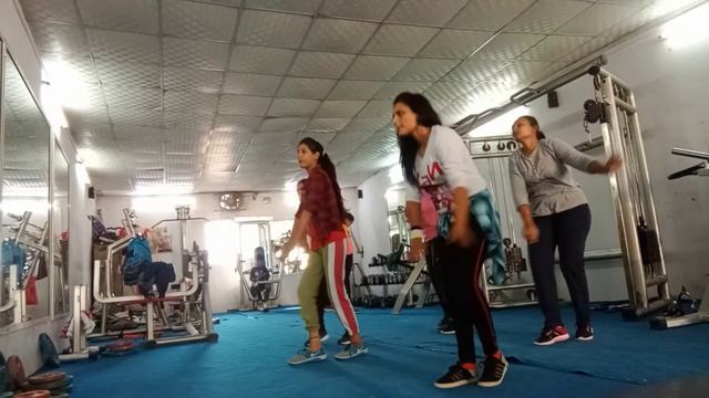 zumba 15 minut😅 смотреть онлайн
