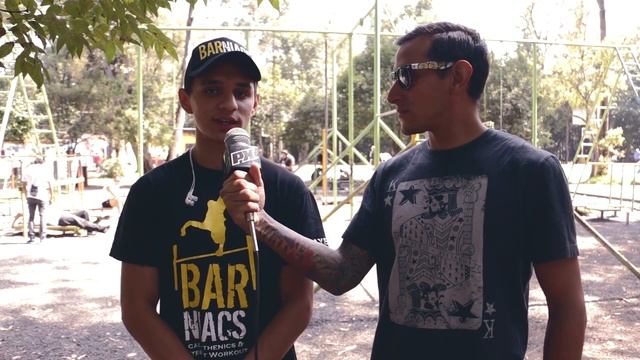 Un poco de Street Workout con Lobos Negros смотреть онлайн