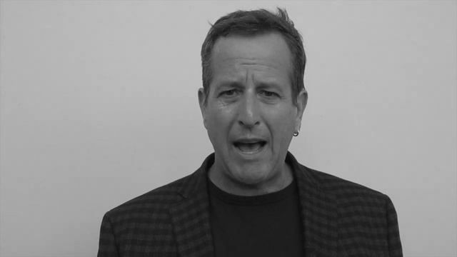 'Reinvent the ordinary' - Mini Marketing Moment with Marc Stoiber смотреть онлайн