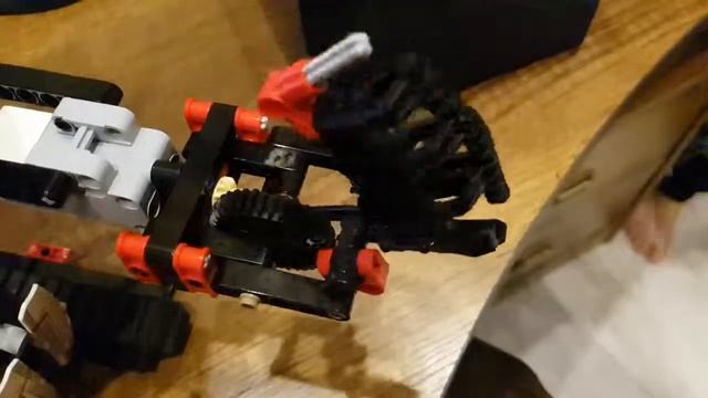 lego mindstorms ev3 Лего Робот смотреть онлайн