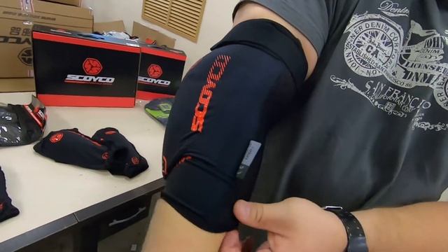 Наколенники и налокотники SCOYCO K18H18 смотреть онлайн