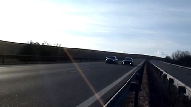 E500 coupe AMG vs Audi RS6.avi смотреть онлайн