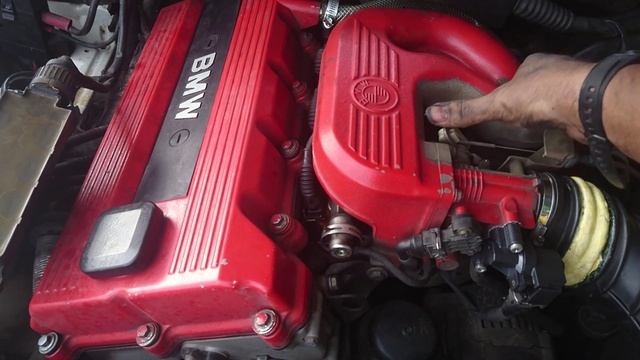 BMW 318IS E36 M44 PROBLEMAS de encendido, mal relanti смотреть онлайн