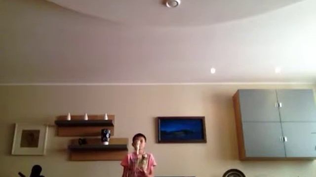 Жонглирование 3 булавами/9 мячами. смотреть онлайн