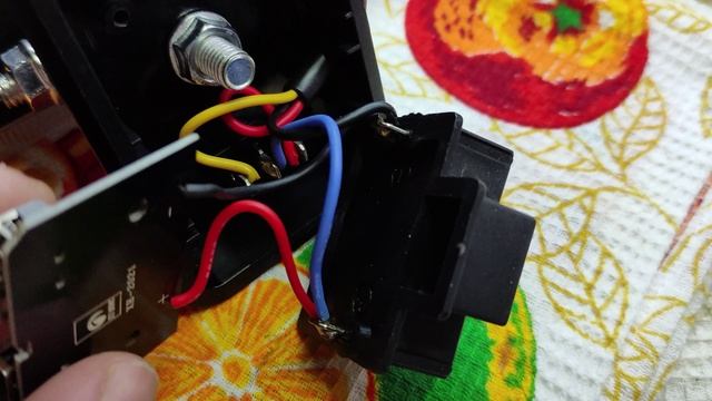 лампа мощная под аккумуляторы makita смотреть онлайн