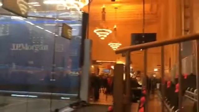 Ali Farag Practices With Nour El Tayeb, His Wife, At JP Morgan TOC Squash NYC смотреть онлайн