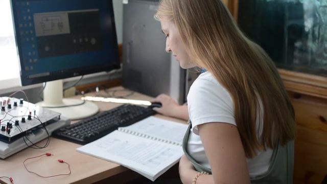 Студенты из вузов Донецкой и Луганской Народных Республик осваивают программу «Инженерные науки» смотреть онлайн