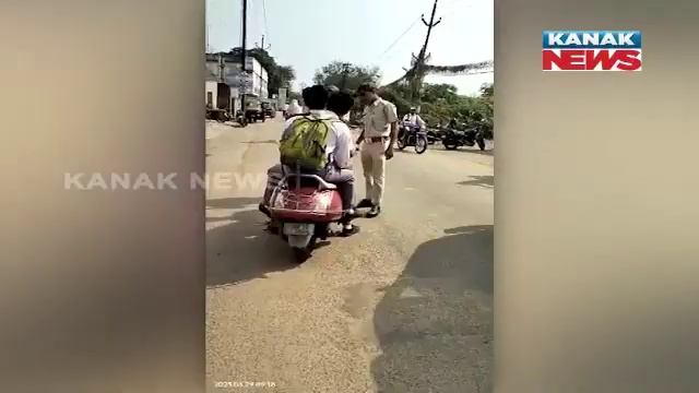 Minor Students On Radar Of Traffic Police | Charged A Fine Of Rs 25000 In Sambalpur смотреть онлайн