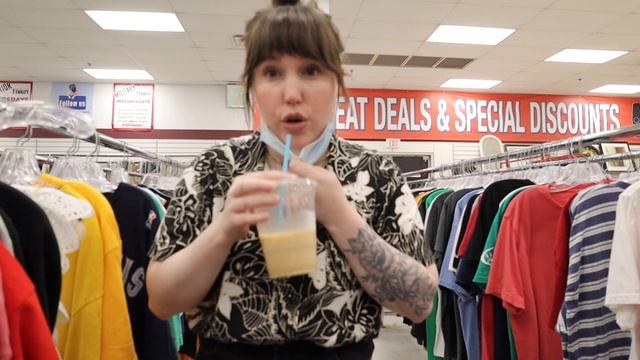 Come Thrift With Me + Try on Haul // How I Wash My Thrift Finds смотреть онлайн