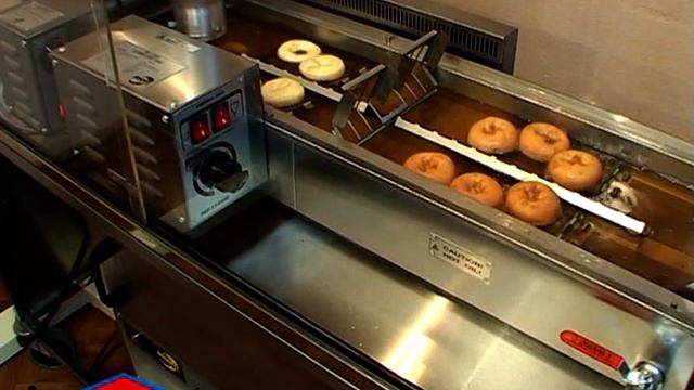 Automatic Donut Fryer PRF-11/2400 Virtuļu Aparāts