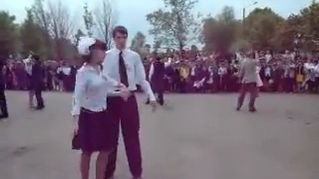 Последний звонок вальс смотреть онлайн