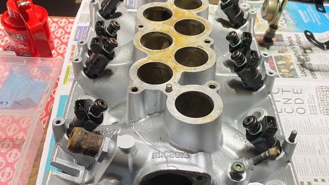 Range Rover 4.6 V8 Rebuild Restoration inlet manifold and rocker covers #v8 #rangerover #engine смотреть онлайн