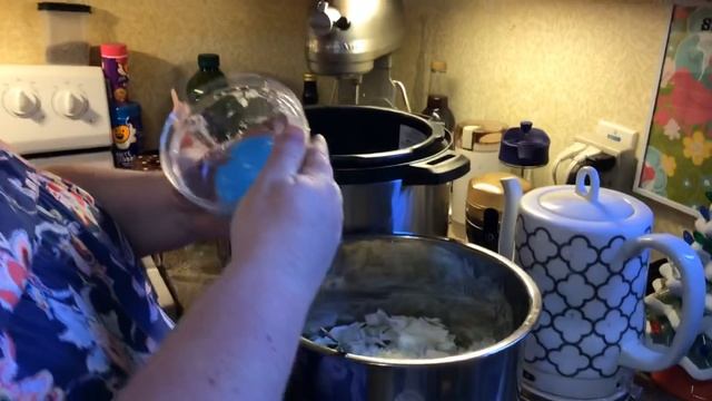 Beef&Cabbage Garlic Soup Video 1 смотреть онлайн
