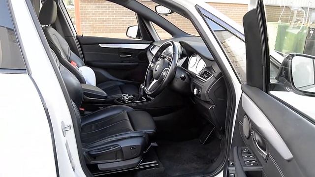 BMW 225 XE смотреть онлайн