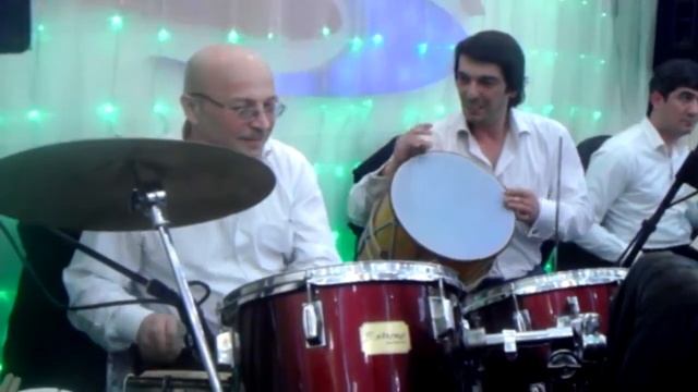 Eldeniz Sintez, Sahin Nagara, Islam Udarnik ,Subhan Klarnet,Gulaga Qarmon смотреть онлайн