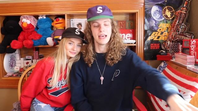 Supreme Unboxing w/ GF! (If You Cringe You Lose Edition) смотреть онлайн