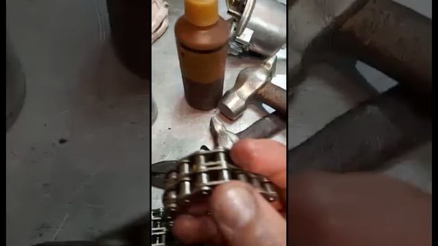 Дефектовка втулочно-роликовой цепи для Москвич412