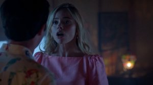 Demetri & Yasmine | Kiss Scene | Cobra Kai - Season 6 (Gianni DeCenzo & Annalisa Cochrane)