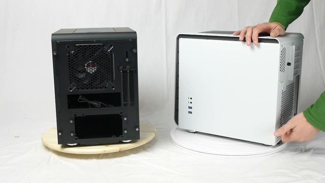 ausgepackt & angefasst: BitFenix Phenom Mini-ITX und Phenom Micro-ATX смотреть онлайн
