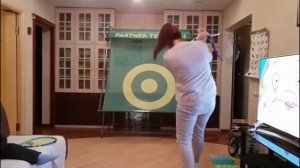 Играть в теннис в квартире .... легко!