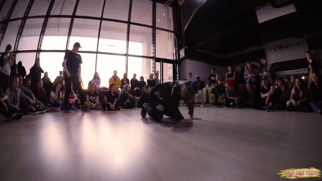 FAB BATTLES 2017 | DANCEHALL PRO | 1/8 (Юдинцева Аня VS Nastya FAB) смотреть онлайн