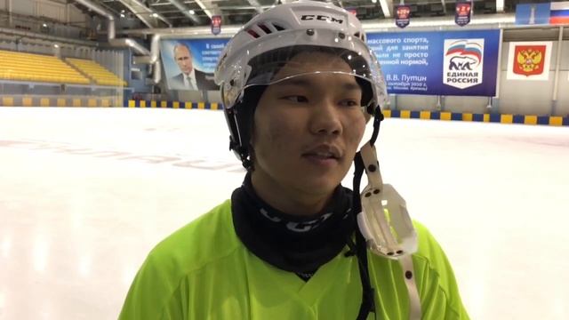 «Кировец» в Ульяновске. Полузащитник Чингис Хандамаев о тренировке на «Волга-Спорт-Арене» смотреть онлайн